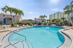 1910 Gulf Shore Blvd N, Naples, FL 34102 - Photo 17