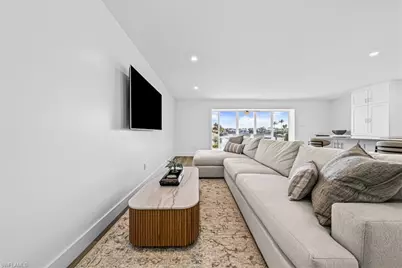 1910 Gulf Shore Blvd N #107, Naples, FL 34102 - Photo 3