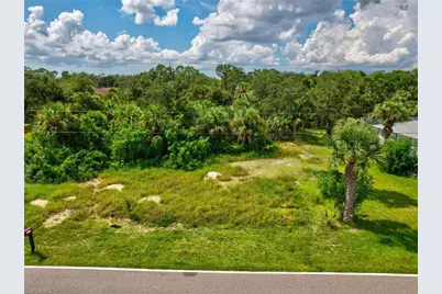 2265 Cedarwood St, Port Charlotte, FL 33948 - Photo 7