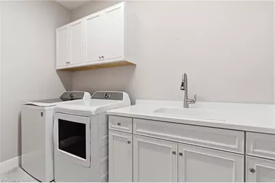 2118 Marquesa Cir, Naples, FL 34112 - Photo 17