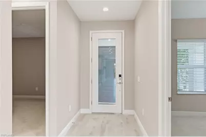 2118 Marquesa Cir, Naples, FL 34112 - Photo 5