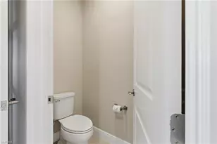 2118 Marquesa Cir, Naples, FL 34112 - Photo 39