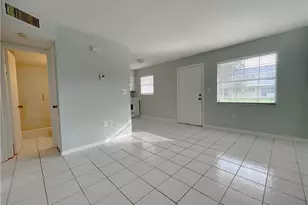 3325 Airport Rd N, Naples, FL 34105 - Photo 29