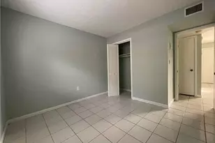 3325 Airport Rd N, Naples, FL 34105 - Photo 11
