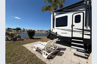 20090 Ponce De Leon Dr, Estero, FL 33928 - Photo 7