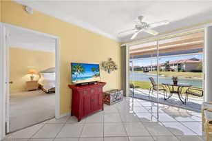 2670 Creek Ln, Naples, FL 34119 - Photo 15