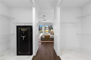 1624 Manchester Ct, Naples, FL 34109 - Photo 27