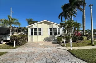 1671 Diamond Lake Cir, Naples, FL 34114 - Photo 1