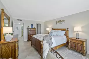 5 Bluebill Ave, Naples, FL 34108 - Photo 13