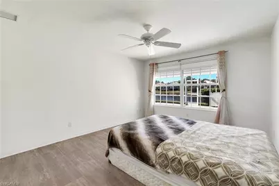 3025 Futuna Ln, Naples, FL 34119 - Photo 21