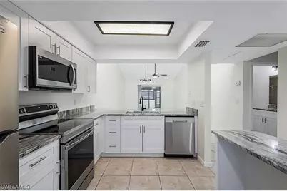 3739 SW 9th Ave #113, Cape Coral, FL 33914 - Photo 7