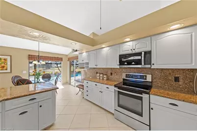 9929 Ortega Ln, Bonita Springs, FL 34135 - Photo 11