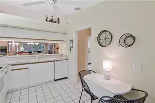 2305 Hidden Lake Dr, Naples, FL 34112 - Photo 9