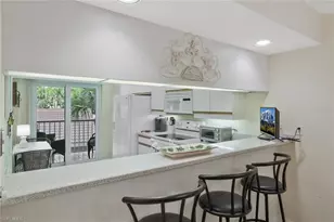 2305 Hidden Lake Dr, Naples, FL 34112 - Photo 11