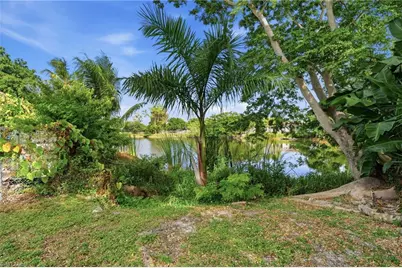 4518 W Alhambra Cir, Naples, FL 34103 - Photo 25