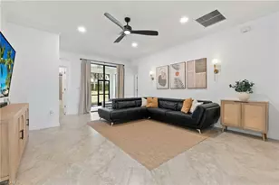 9200 Woodhurst Dr, Naples, FL 34120 - Photo 9