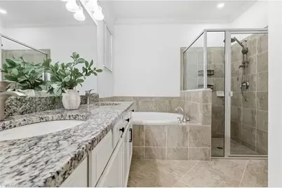 9200 Woodhurst Dr, Naples, FL 34120 - Photo 15