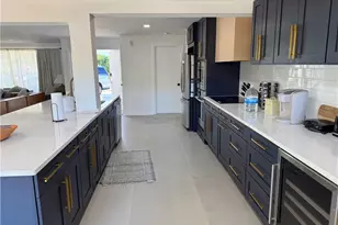 514 14th St N, Naples, FL 34102 - Photo 7