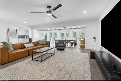 514 14th St N, Naples, FL 34102 - Photo 3