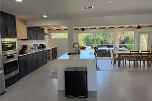 514 14th St N, Naples, FL 34102 - Photo 13