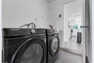 514 14th St N, Naples, FL 34102 - Photo 17