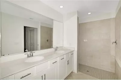 5422 Double Eagle Cir #2414, Ave Maria, FL 34142 - Photo 17