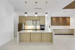 141 SE 21st St, Cape Coral, FL 33990 - Photo 13