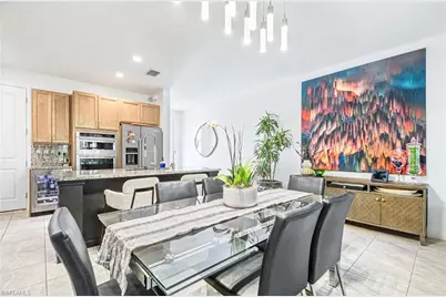 13045 Pembroke Dr, Naples, FL 34105 - Photo 11
