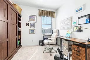 13045 Pembroke Dr, Naples, FL 34105 - Photo 17