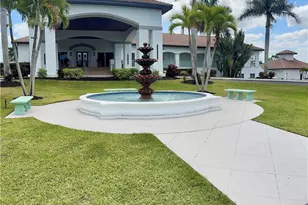 28452 San Amaro Dr, Bonita Springs, FL 34135 - Photo 41