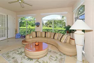 267 Colonade Cir, Naples, FL 34103 - Photo 17