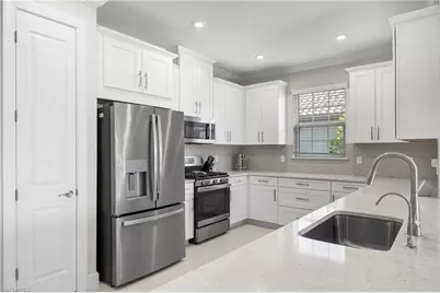 15219 Tolmino St, Naples, FL 34114 - Photo 5