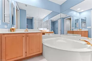 6057 Ashford Ln, Naples, FL 34110 - Photo 21