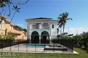 11002 Vanderbilt Dr, Naples, FL 34108 - Photo 5