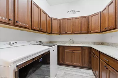 2935 2nd Ave NE, Naples, FL 34120 - Photo 31