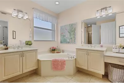 20515 Foxworth Cir, Estero, FL 33928 - Photo 15