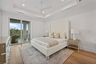 570 Harbour Dr, Naples, FL 34103 - Photo 49