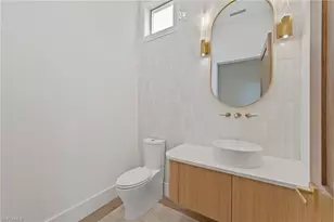 570 Harbour Dr, Naples, FL 34103 - Photo 39