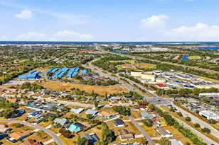 18489 Sandy Cove Dr, Fort Myers, FL 33967 - Photo 31