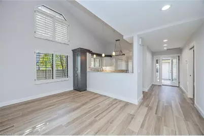 121 Bears Paw Trl, Naples, FL 34105 - Photo 9