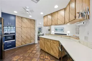 700 Bald Eagle Dr, Naples, FL 34105 - Photo 7