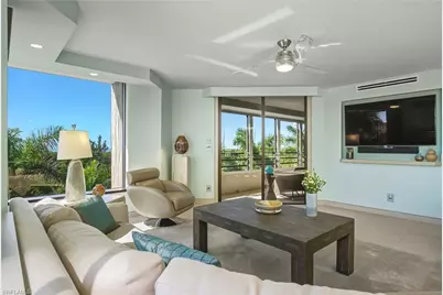 5555 Heron Point Dr #401, Naples, FL 34108 - Photo 15