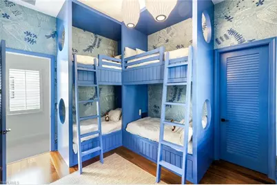 2904 Tiburon Blvd E, Naples, FL 34109 - Photo 27