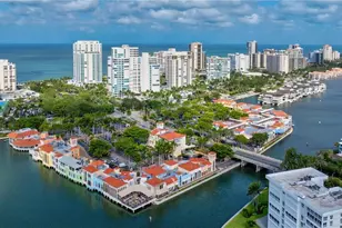 4001 Gulf Shore Blvd N, Naples, FL 34103 - Photo 31