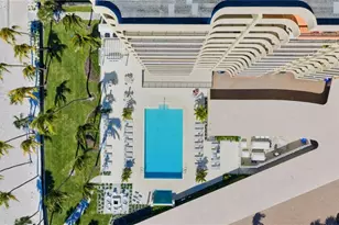 4001 Gulf Shore Blvd N, Naples, FL 34103 - Photo 23