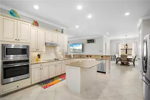 28119 Kerry Ct, Bonita Springs, FL 34135 - Photo 7