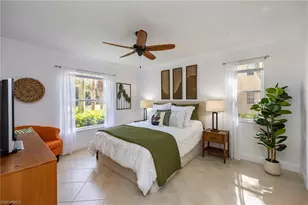 177 Robin Hood Cir, Naples, FL 34104 - Photo 13