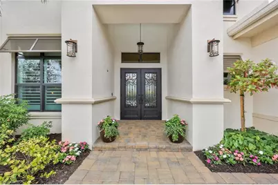 8998 Arrezo Ct, Naples, FL 34119 - Photo 5