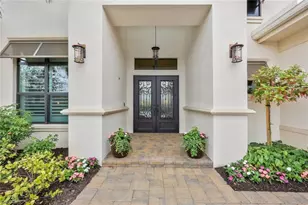 8998 Arrezo Ct, Naples, FL 34119 - Photo 5