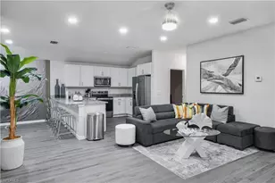 2620 NE 5th Ave, Cape Coral, FL 33909 - Photo 5